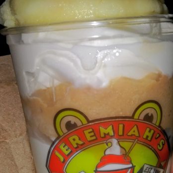 Jeremiah's Italian Ice - Gelati: cookie butter, cake batter, & p'nutty flavors with vanilla. I'll try them with chocolate next time. - Desserts Near Me - Temple, Texas Jeremiah's Italian Ice - Gelati: cookie butter, cake batter, & p'nutty flavors with vanilla. I'll try them with chocolate next time. - Desserts Near Me - Temple, Texas