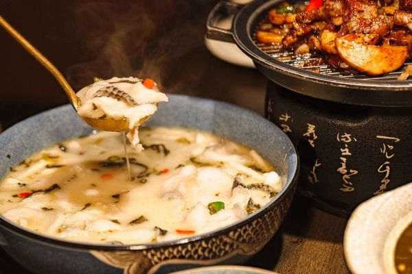 Chi Restaurant & Bar by null