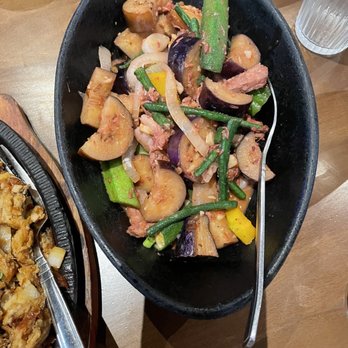 Max's Restaurant - Seattle - Pinakbet - Filipino Near Me - Tukwila, Washington