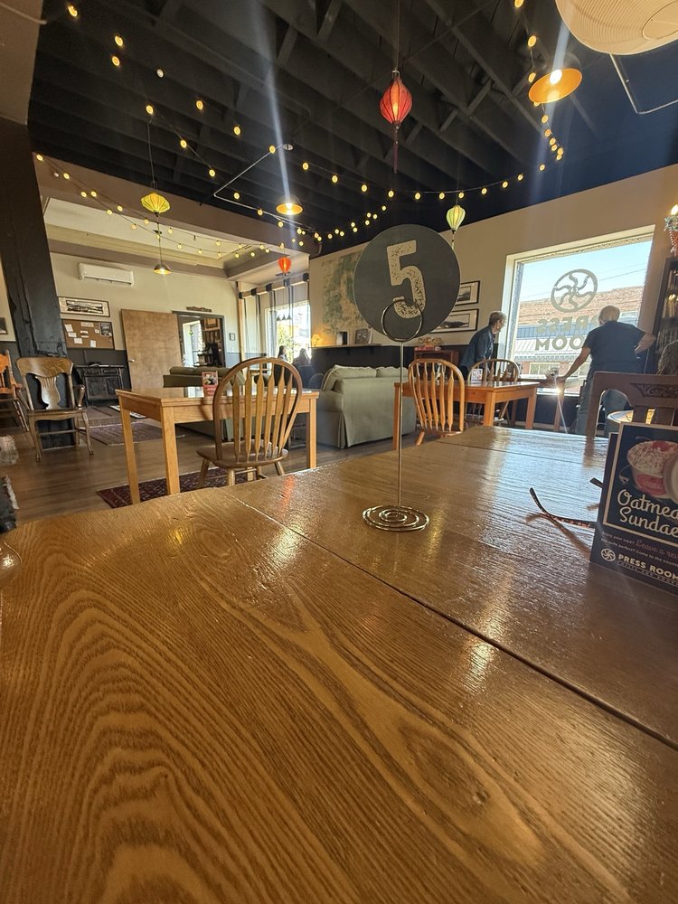 Press Room Coffee & Books Logo