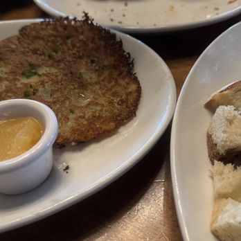 Gustav's - Potato Pancakes and Sausage - Pubs Near Me - Vancouver, Washington