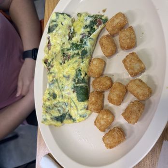 American Coffee Shop - Bacado omelet - Coffee & Tea Near Me - Oakland Park, Florida American Coffee Shop - Bacado omelet - Coffee & Tea Near Me - Oakland Park, Florida