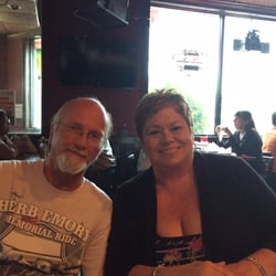 Joey's Bar & Grill D'ville - Fun at Joeys!