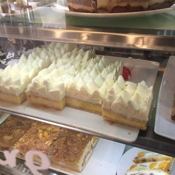 Kotare Cafe - A disappointing custard square, that's solid buttercream on top! - Cafes Near Me - Blenheim, MBH