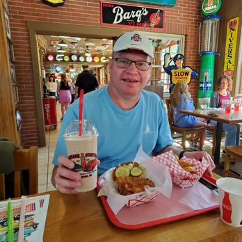 Cammack Station - Getting my Indiana tenderloin fix for the 2nd time in a month here when I traveled to Indiana - Sandwiches Near Me - Muncie, Indiana
