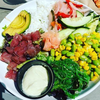 Union Alehouse - Tuna poke bowl - American Near Me - Virginia Beach, Virginia Union Alehouse - Tuna poke bowl - American Near Me - Virginia Beach, Virginia