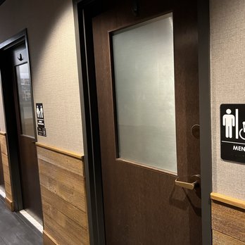 The Fort Kitchen & Bar - Inclusive restrooms - Salad Near Me - Fort Washington, Pennsylvania The Fort Kitchen & Bar - Inclusive restrooms - Salad Near Me - Fort Washington, Pennsylvania