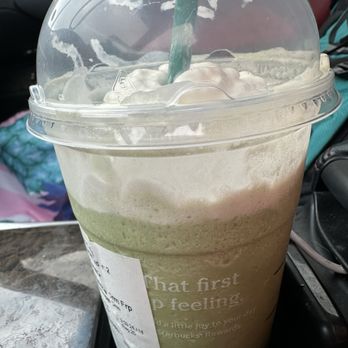 Starbucks - Matcha Crme Frappuccino Blended Beverage - Coffee & Tea Near Me - Round Rock, Texas Starbucks - Matcha Crme Frappuccino Blended Beverage - Coffee & Tea Near Me - Round Rock, Texas