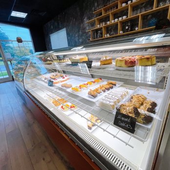 Blue V’nilla - Bakeries Near Me - Summerfield, North Carolina