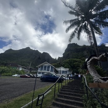 The Crouching Lion - Beer Bar Near Me - Kaaawa, Hawaii The Crouching Lion - Beer Bar Near Me - Kaaawa, Hawaii