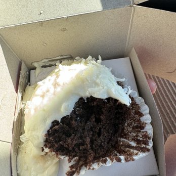 Kara's Cupcakes - Cupcakes Near Me - Palo Alto, California