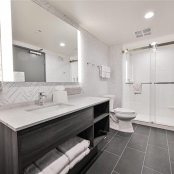 Home2 Suites by Hilton - Guest room bath - Hotels Near Me - Tifton, Georgia Home2 Suites by Hilton - Guest room bath - Hotels Near Me - Tifton, Georgia