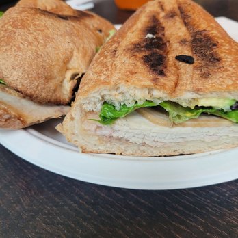 ​Green Deli Torta - The Lomo torta, great taste. These torts are just big..besides taste that's a great thing - Delis Near Me - Temecula, California