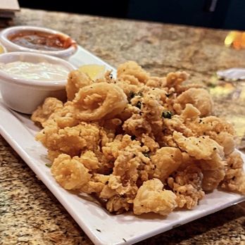 BJ's Restaurant & Brewhouse - Crispy Calamari - New American Near Me - Doral, Florida BJ's Restaurant & Brewhouse - Crispy Calamari - New American Near Me - Doral, Florida