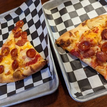 Quincy Hall - $1 pizza Mondays - Pizza Near Me - Arlington, Virginia Quincy Hall - $1 pizza Mondays - Pizza Near Me - Arlington, Virginia