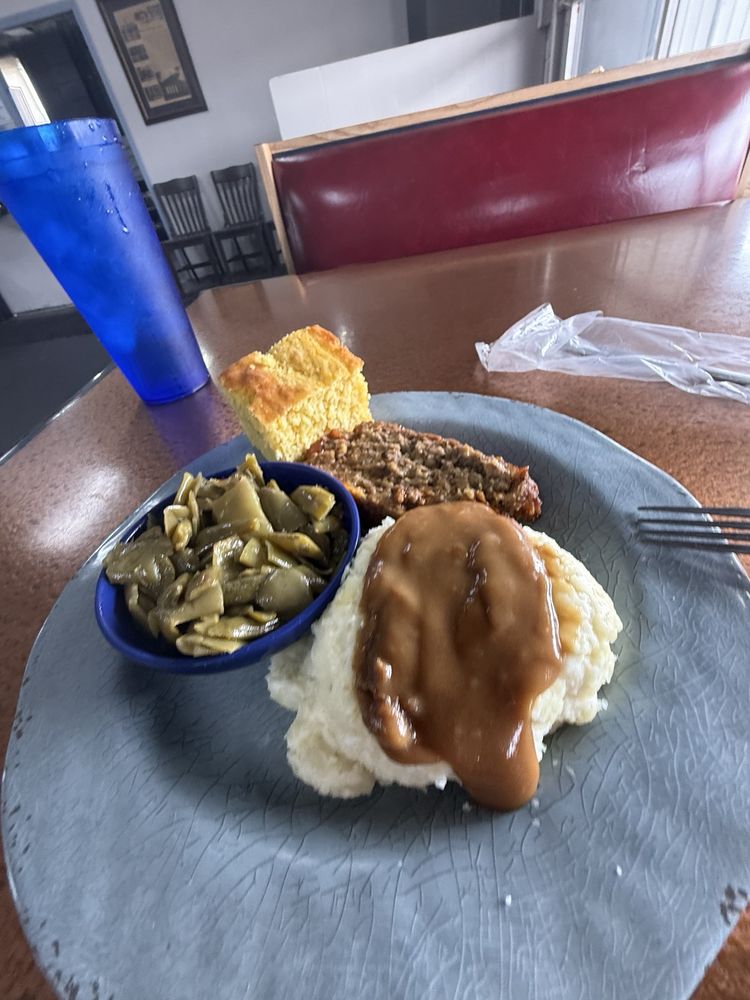 The Blue Ribbon Diner Logo