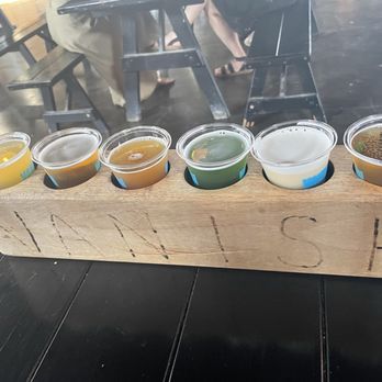 Vanish Farmwoods - Beer flights - Breweries Near Me - Leesburg, Virginia Vanish Farmwoods - Beer flights - Breweries Near Me - Leesburg, Virginia
