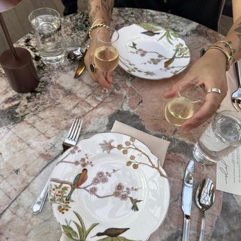 Jaja - Tableware and free Champaign - Cocktail Bars Near Me - Cleveland, Ohio