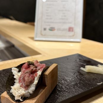 Sumo Omakase - Seasonal hand roll. So lucky to have gotten a blue crab, Wagyu, and caviar combo. - Sushi Bars Near Me - Las Vegas, Nevada Sumo Omakase - Seasonal hand roll. So lucky to have gotten a blue crab, Wagyu, and caviar combo. - Sushi Bars Near Me - Las Vegas, Nevada