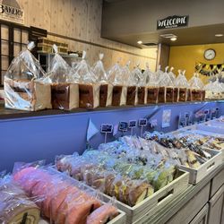 Mr Bakery - Selection