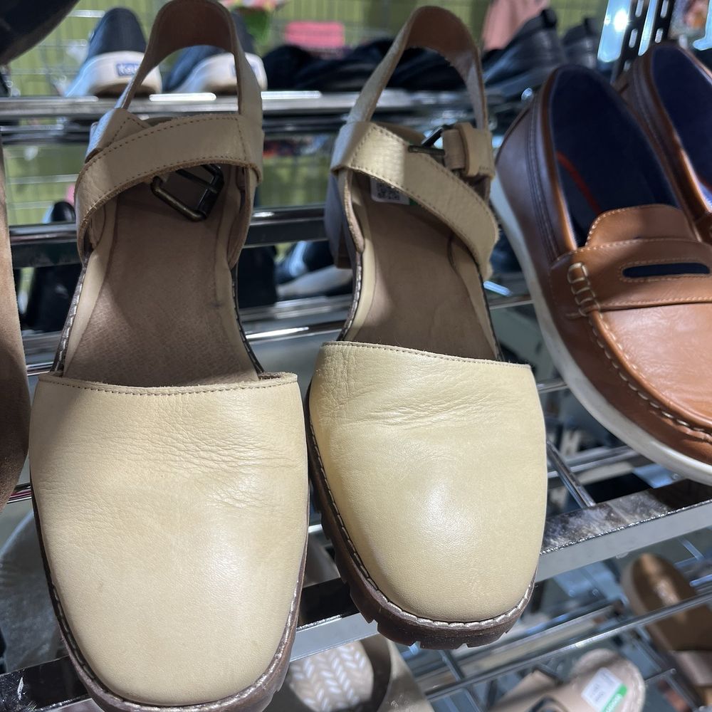Goodwill - Shoes - Thrift Stores Near Me - New Britain, Connecticut Goodwill - Shoes - Thrift Stores Near Me - New Britain, Connecticut