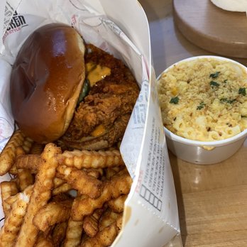 Monroe's Hot Chicken - Chicken Shop Near Me - Phoenix, Arizona
