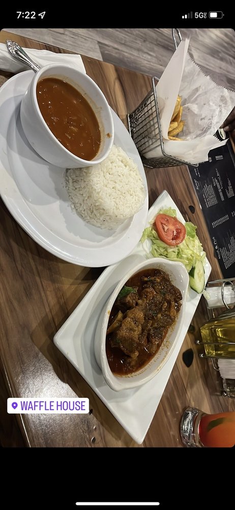 Mamajuana Restaurant and Lounge