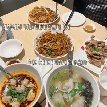 Shanghai Taste - Shanghai Fried Noodles Pork & Bok Choy Wonton Soup - Shanghainese Near Me - Plano, Texas