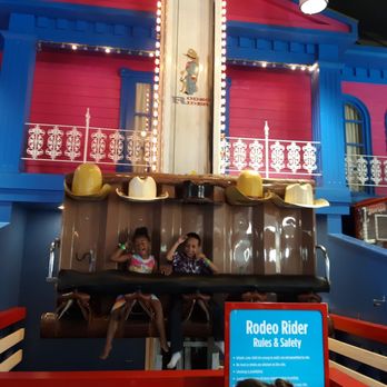 Family Fun Center - Arcades Near Me - Reno, Nevada
