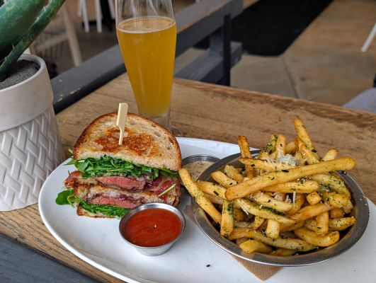 The Hook & Plow by null