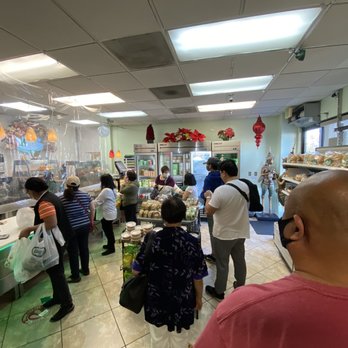 Luisa & Son - Crowded - Bakeries Near Me - Artesia, California