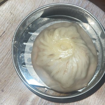 Trendy Dumpling - truffle soup dumpling - Noodles Near Me - Houston, Texas Trendy Dumpling - truffle soup dumpling - Noodles Near Me - Houston, Texas