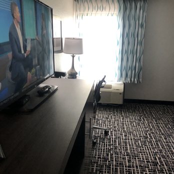 La Quinta - TV/Room - Hotels Near Me - Jonesboro, Arkansas La Quinta - TV/Room - Hotels Near Me - Jonesboro, Arkansas