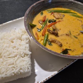 Moon's Thai & Myanmar Cuisine - panang curry - Thai Near Me - Rochester, New York Moon's Thai & Myanmar Cuisine - panang curry - Thai Near Me - Rochester, New York
