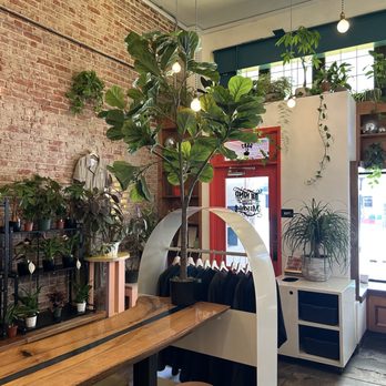 Kuyas - Cafes Near Me - Los Angeles, California