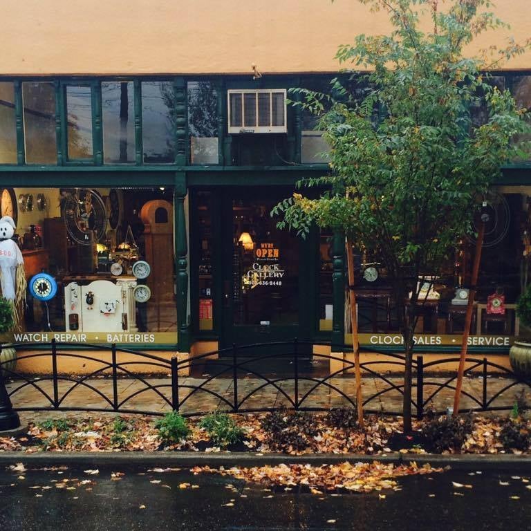 CLOCK GALLERY Updated October 2024 32 Reviews 420 N State St