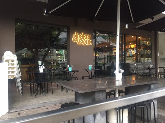 Baker & Cook - Chip Bee Gardens by null