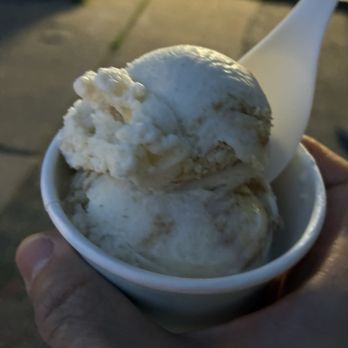 Jamie’s Ice Cream - Banana pudding! Mmm ;) - Ice Cream & Frozen Yogurt Near Me - Brookline, Massachusetts