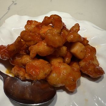 Z & Y Restaurant - Sweet and sour chicken - Szechuan Near Me - San Francisco, California