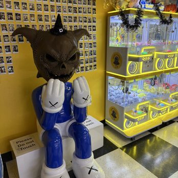 Claw Planet - Halloween spirit! - Arcades Near Me - Las Vegas, Nevada Claw Planet - Halloween spirit! - Arcades Near Me - Las Vegas, Nevada