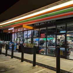 7-Eleven - 7-Eleven, 2315 Maple Ave, Burlington