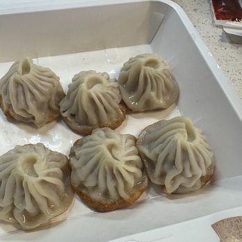 Juicy Dumpling - Soup dumplings - Dim Sum Near Me - Toronto, Ontario