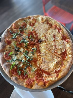 Tucci's Pizza by null