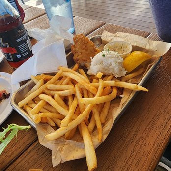 Shoreline Cafe - Seafood Near Me - Santa Barbara, California Shoreline Cafe - Seafood Near Me - Santa Barbara, California