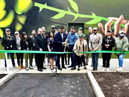 Green Rose Dispensary by null