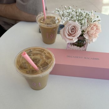 Decadent Macaron - Macarons Near Me - Gilbert, Arizona