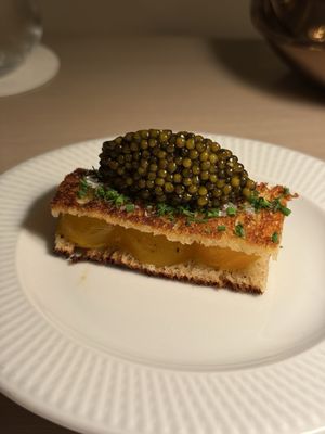 Drusie & Darr by Jean-Georges by null