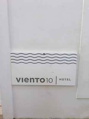 Hotel Viento10 by null