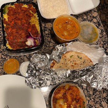 Nawabs Memphis - Boneless Chicken Biryani, Gobi Manchurian, Chicken Tikka Masala, and Garlic Naan - Indian Near Me - Collierville, Tennessee Nawabs Memphis - Boneless Chicken Biryani, Gobi Manchurian, Chicken Tikka Masala, and Garlic Naan - Indian Near Me - Collierville, Tennessee
