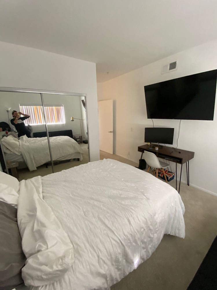 REDWOOD URBAN APARTMENTS Updated October 2024 15 Reviews 345